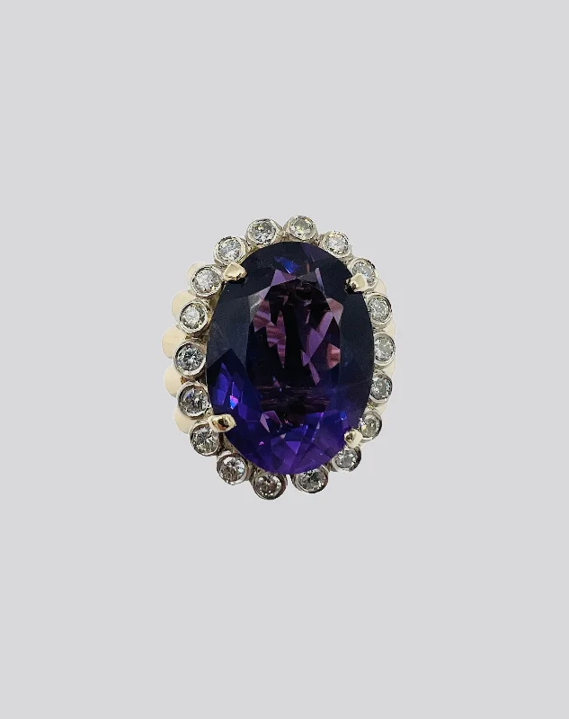 Large Ring with Gemstone for Fashion-1950s Retro Amethyst Diamond Yellow Gold Cocktail Ring