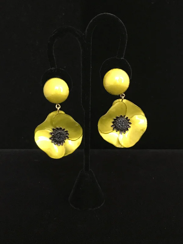 Black Diamond Earrings for Evening Wear-French Resin Dangling Poppy Earrings