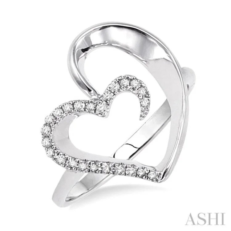 Trendy Gold Ring for Women-1/10 Ctw Round Cut Diamond Heart Shape Ring in Sterling Silver