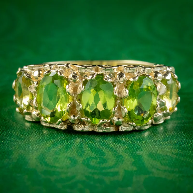 Large Engagement Ring for Women-Victorian Style Peridot Ring 2.5ct Of Peridot