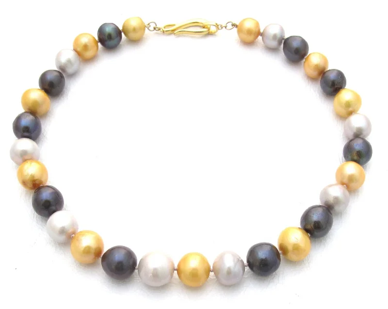 Multi-layer Necklace for Fashion-Tricolor Pearl Collar Necklace