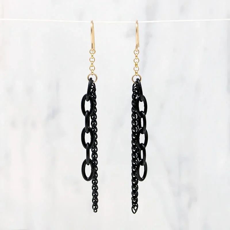 Stylish Drop Earrings for Casual Wear-Glam Black & Gold Chain Earrings by Brin