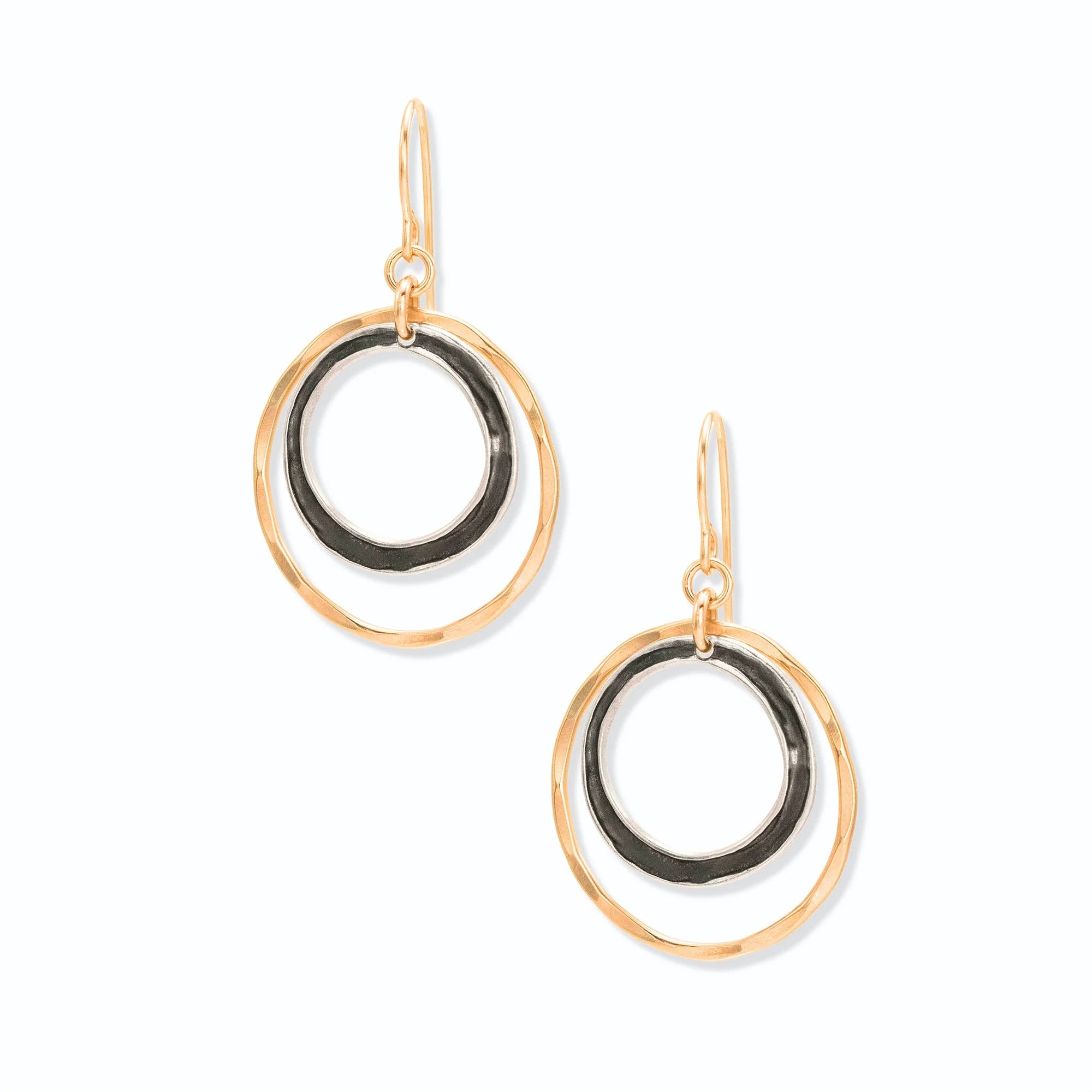 Elegant Diamond Earrings for Women-Grooved Harmony Earrings