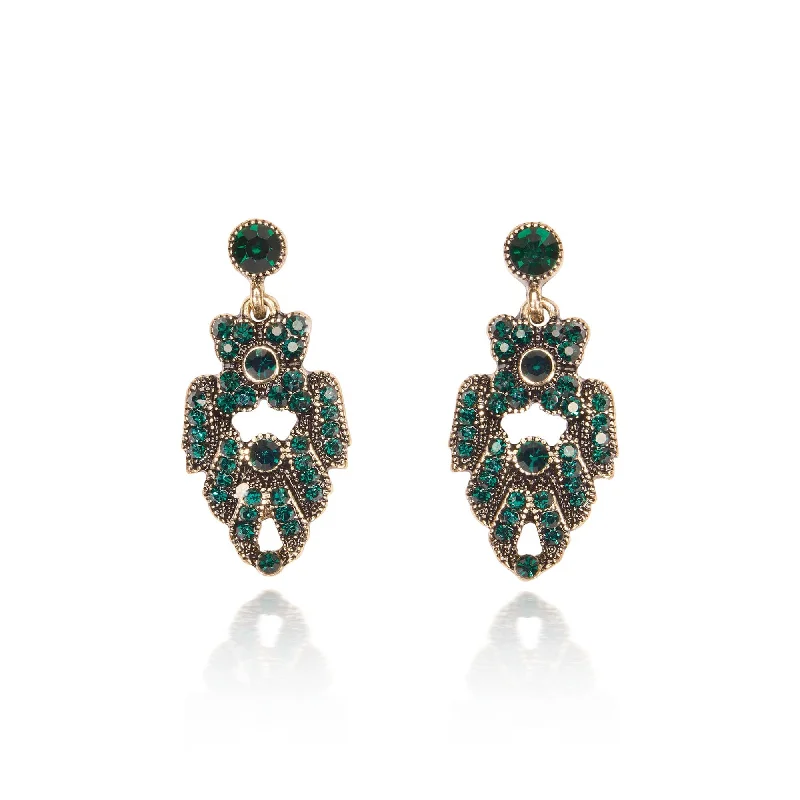 Elegant Pearl Earrings-Emerald Green short drop Art deco drop earrings: 1920s earrings