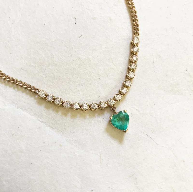 Bohemian Necklace for Hippie Style-Diamond tennis necklace with emerald heart